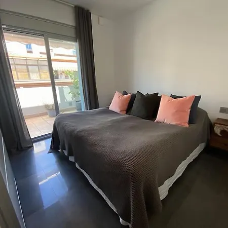 Mirella - Penthouse With Privat Pool And Terrace