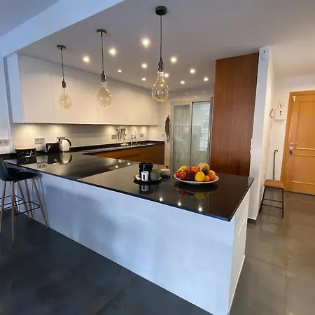 Mirella - Penthouse With Privat Pool And Terrace Appartement *